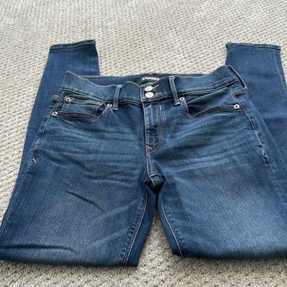 Express Denim - Express-Cropped Leggings-Mid Rise -size 4